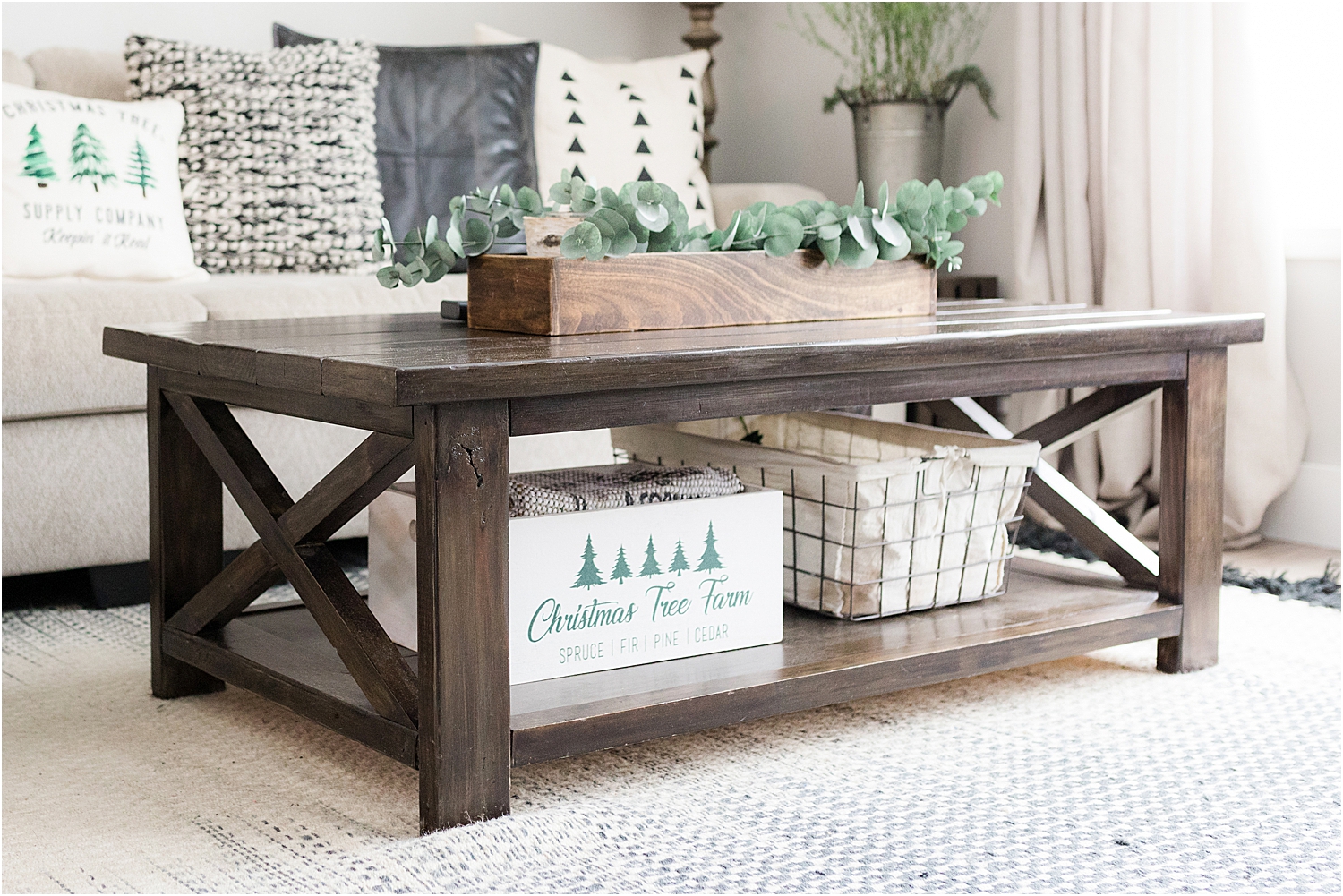 farmhouse-x-coffee-table-photo_0720.jpg