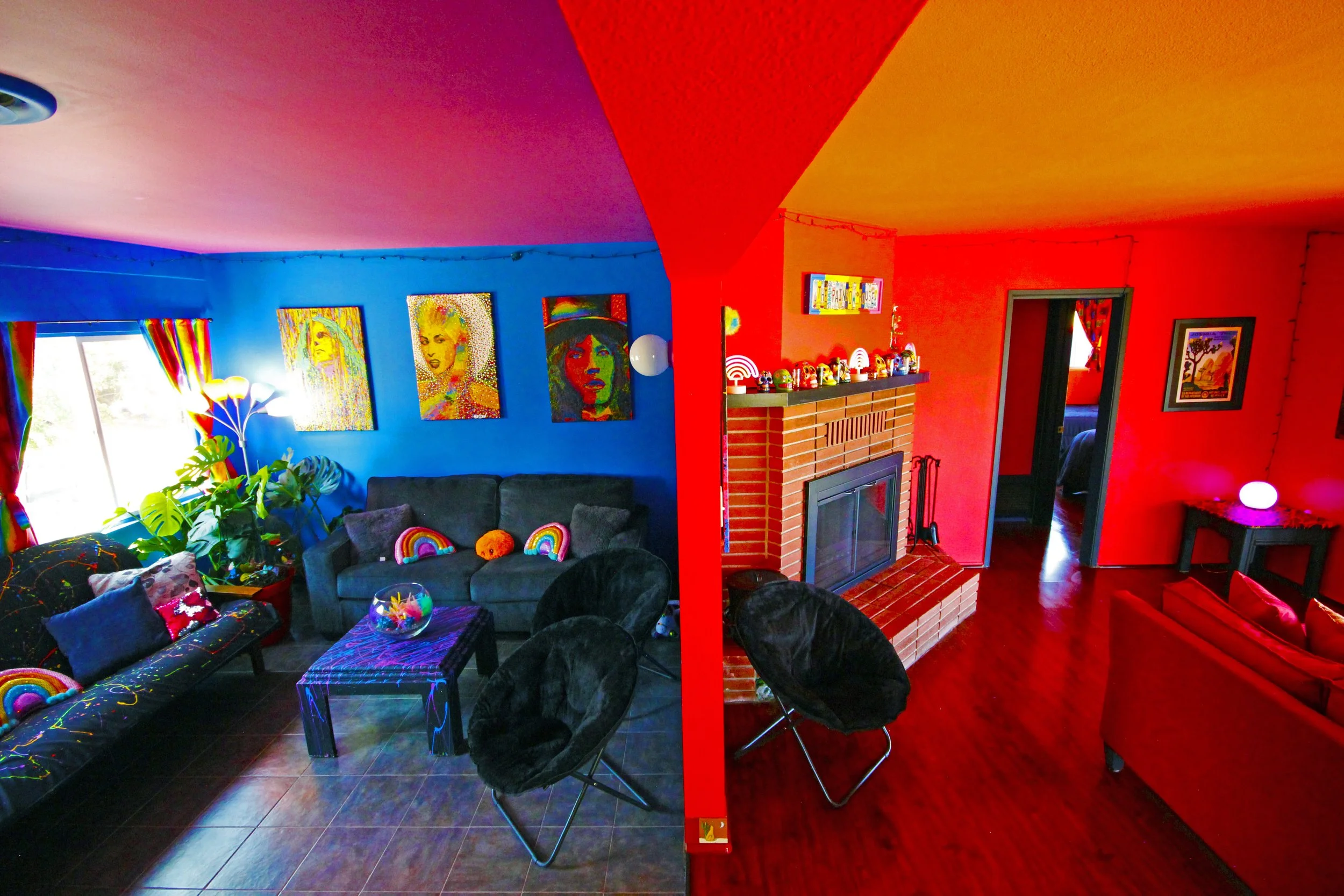 blueroom03.jpg