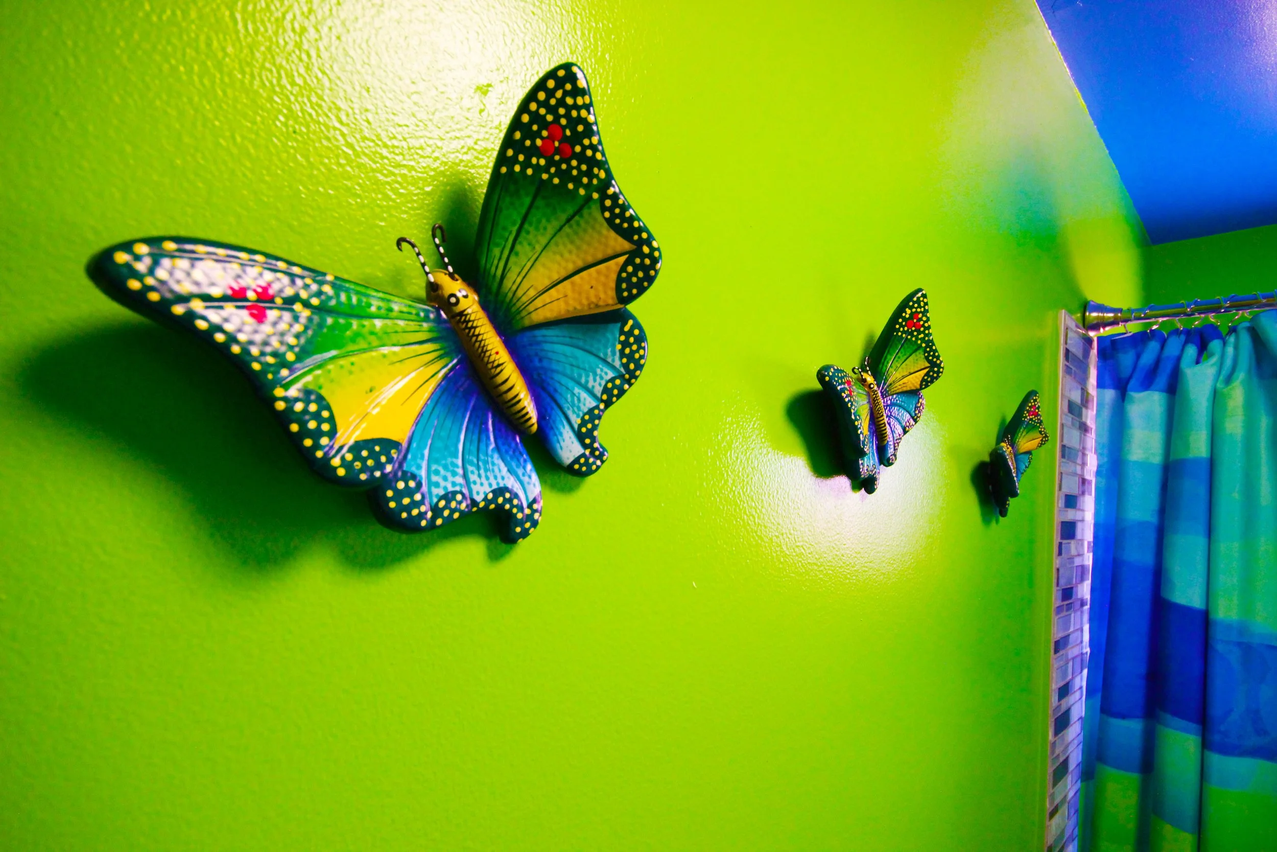 greenbathroom07.jpg