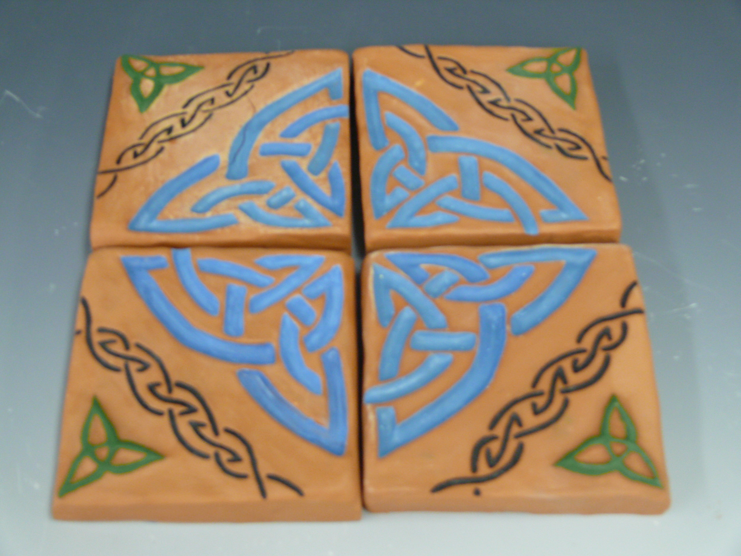  Ceramics, mold making and glazing. Florida International University, 2011. 