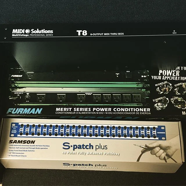 New toys for the start of the week. Let the patch game begin. #midisolutionst8thrubox #samsonspatchplus and #firman to keep the power flowing.