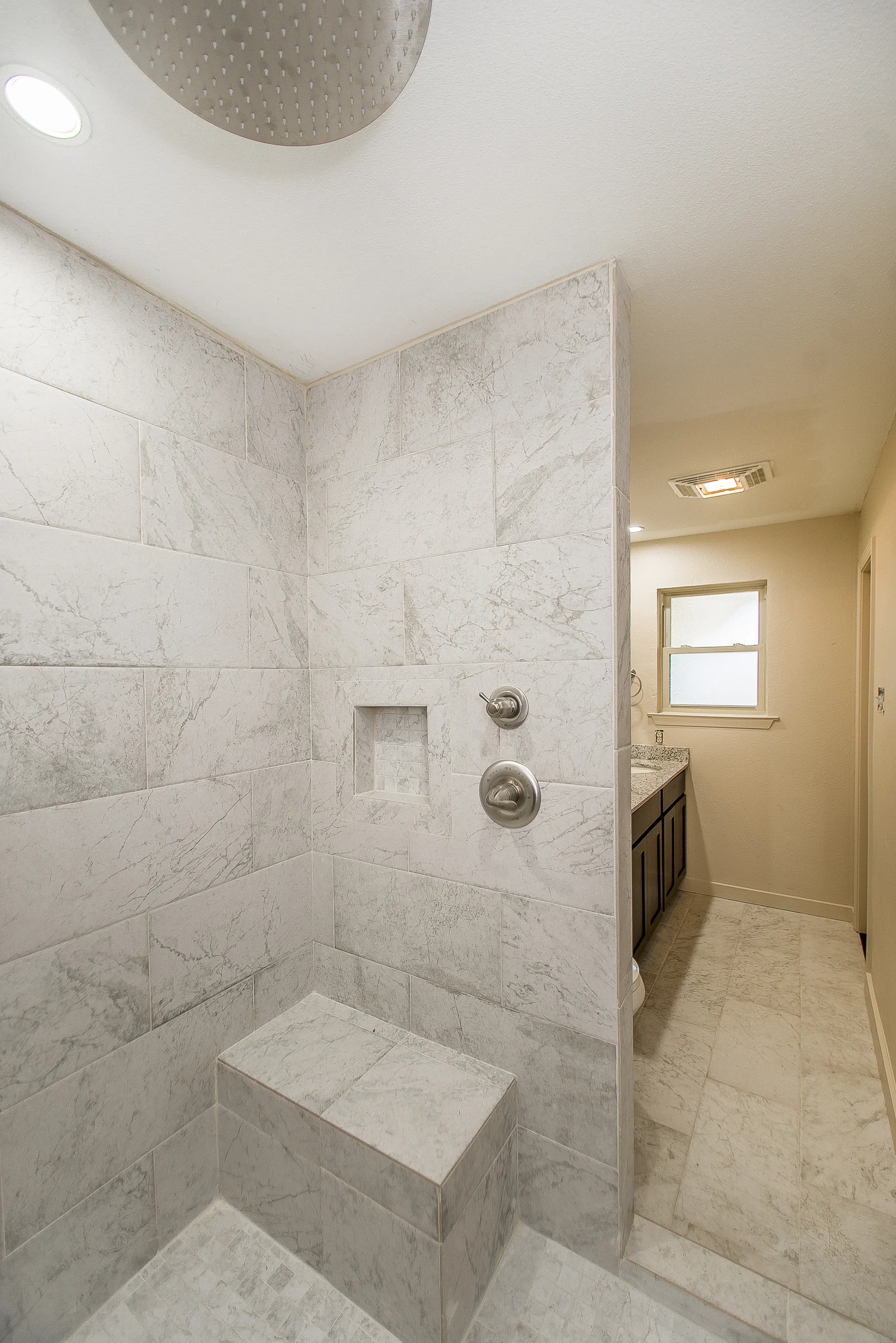 Master Bath 3.jpg