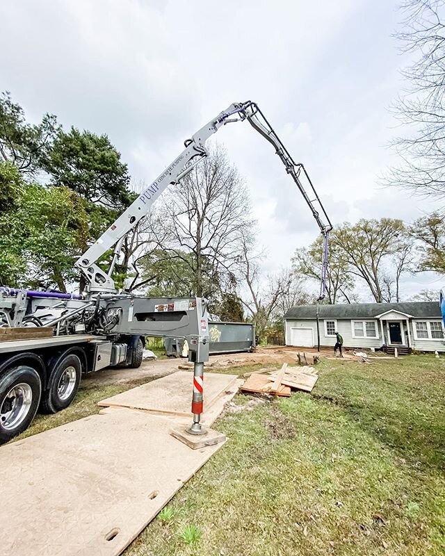 It was a GOOD day over at Goodwood 😎⁣
⁣
⁣
#mg3 #mg3construction #batonrougerealestate #batonrougerenovations #flipthishousewithmg3 #construction #Renovation #instahome #instarenovation ⁣
#home #interior #mg3design #mg3interior #mg3realestate #custom