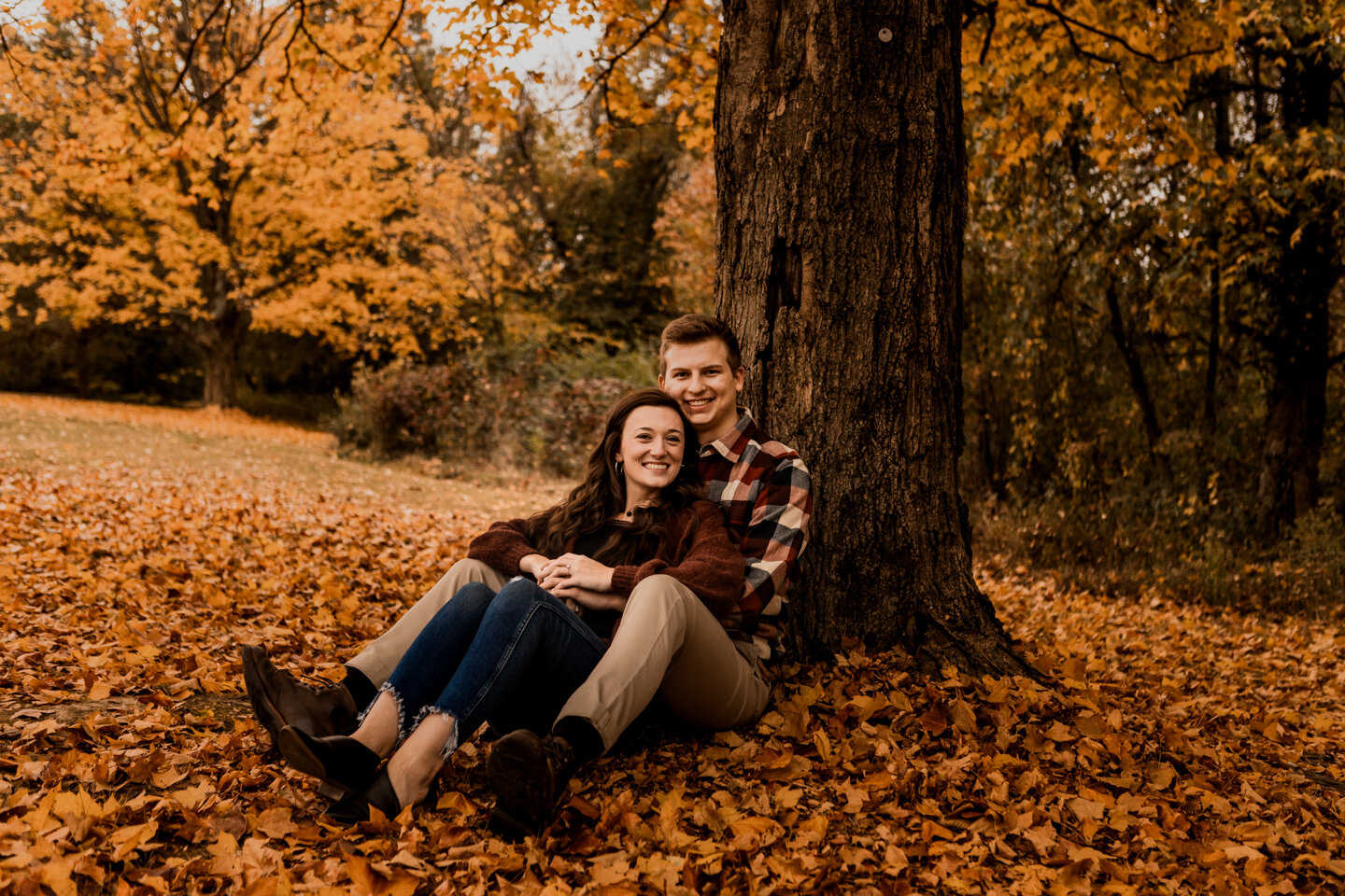 Heather + Aaron Engagement // Devou Park