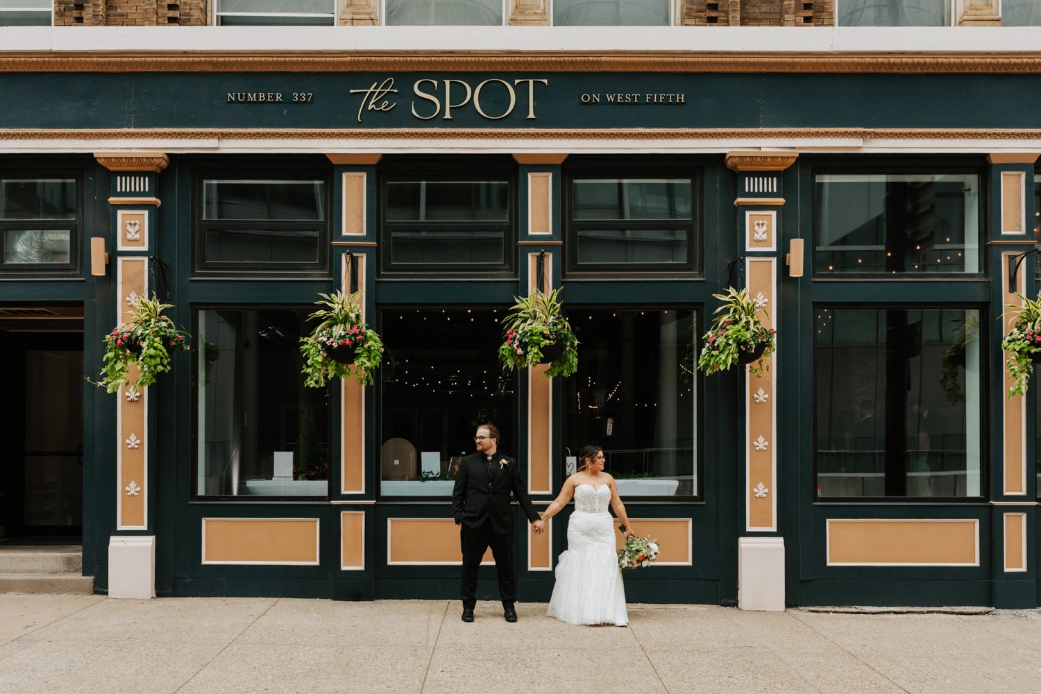 The Spot On West Fifth Wedding // Cincinnati Wedding Photographe