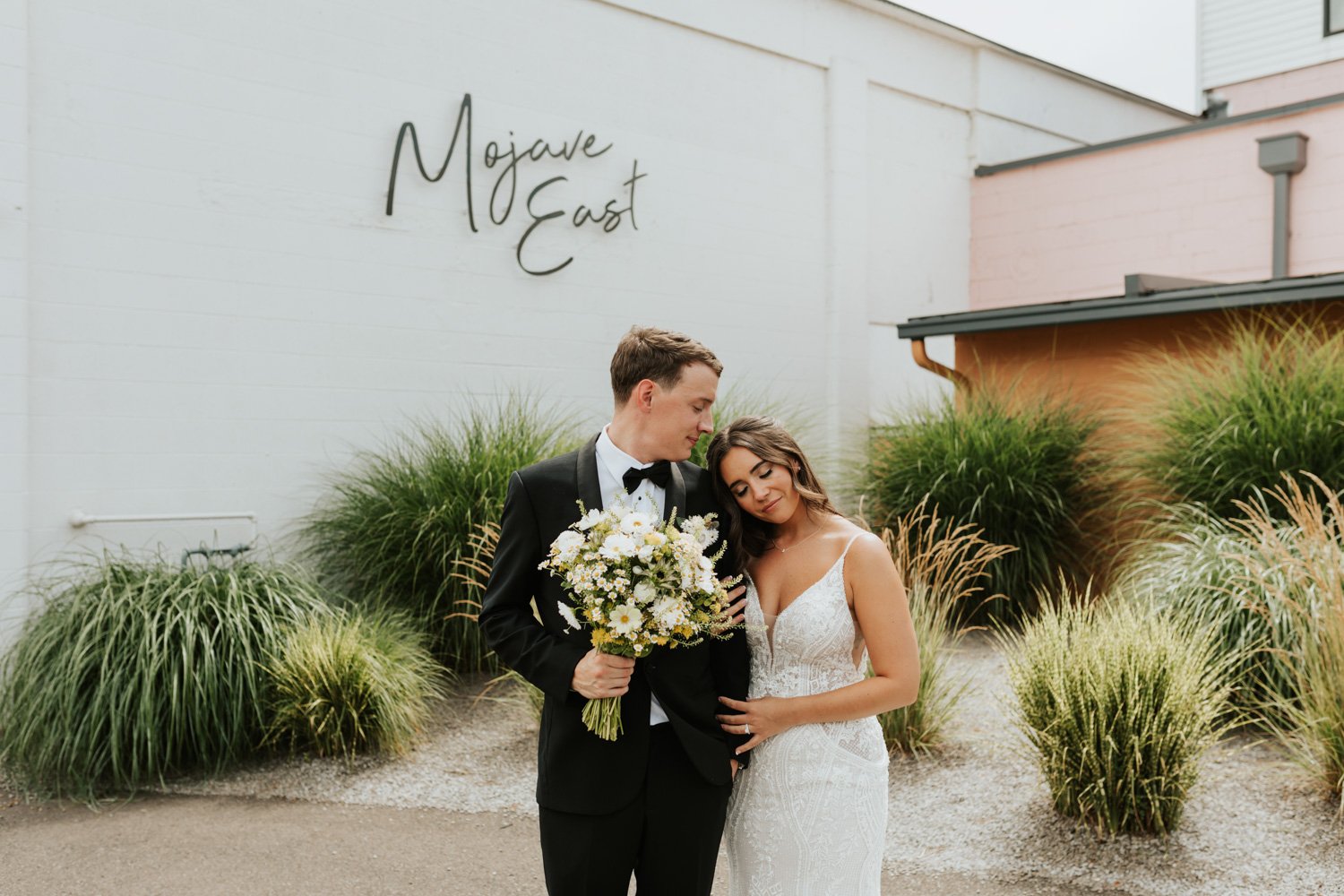 Mojave East Wedding // Cincinnati Wedding Photographer