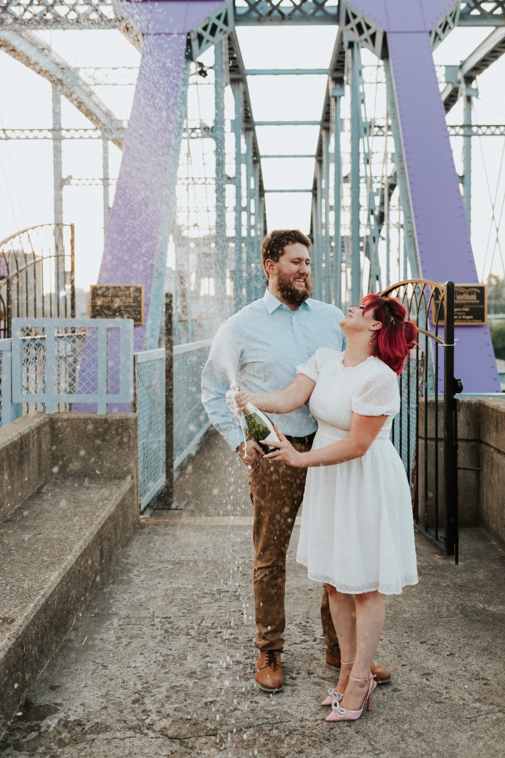 Newport Kentucky Engagement Photos // Cincinnati Wedding Photogr