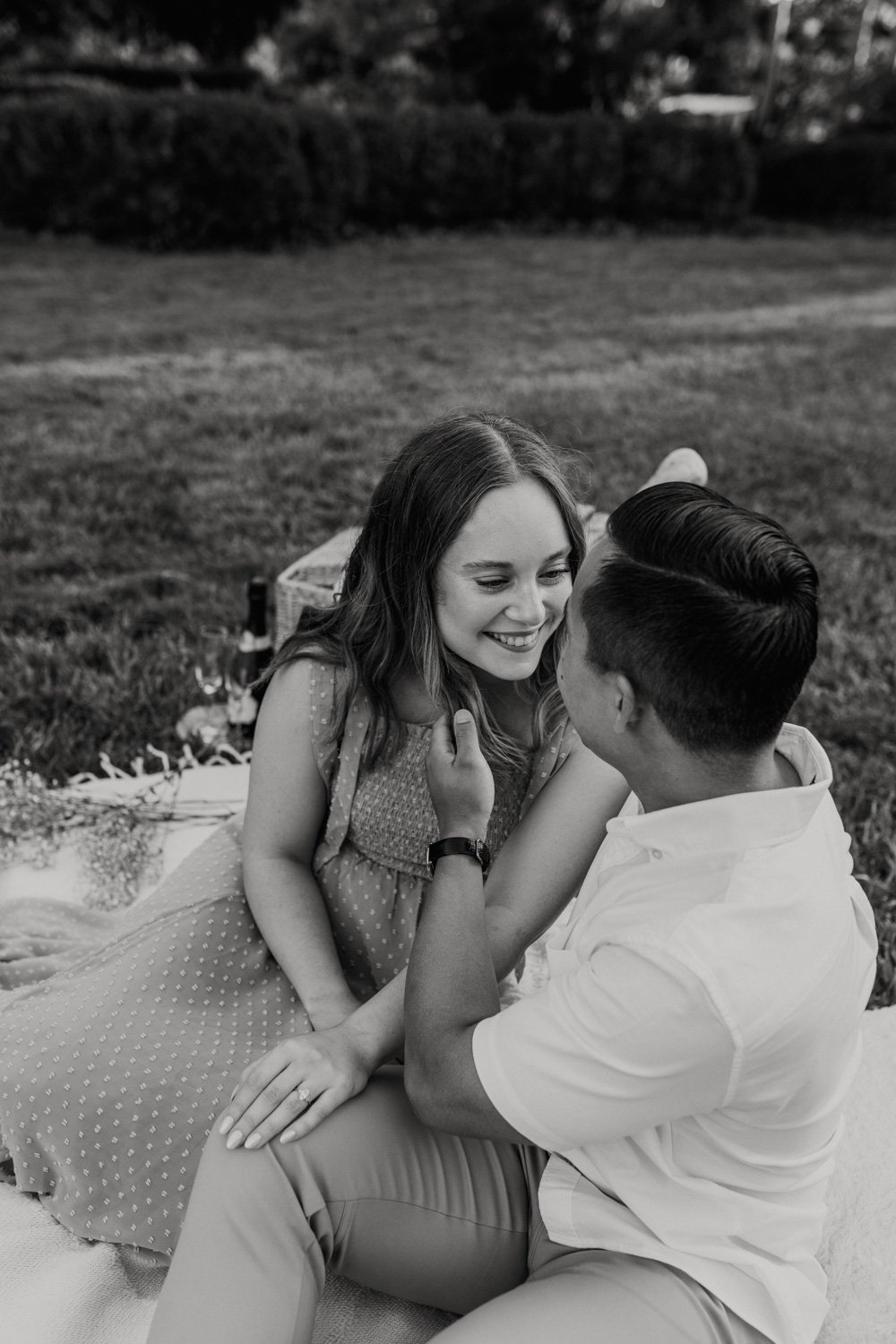 Picnic Engagement Photos // Cincinnati Wedding Photographer