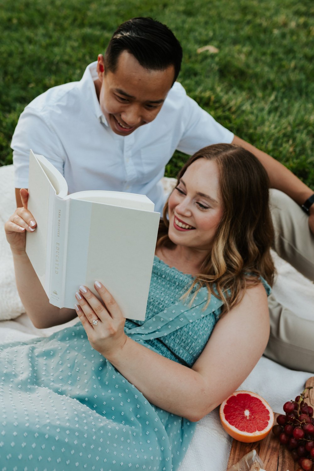 Picnic Engagement Photos // Cincinnati Wedding Photographer