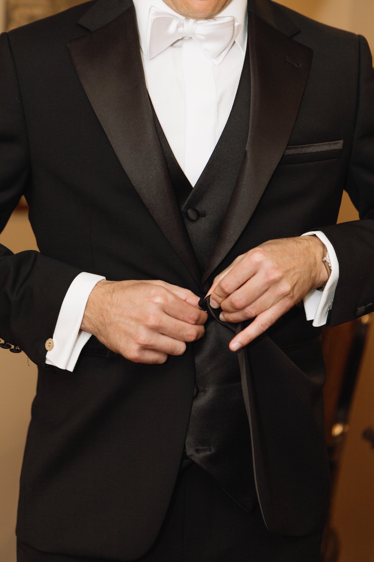ColumbusWeddingPhotographer-6.jpg