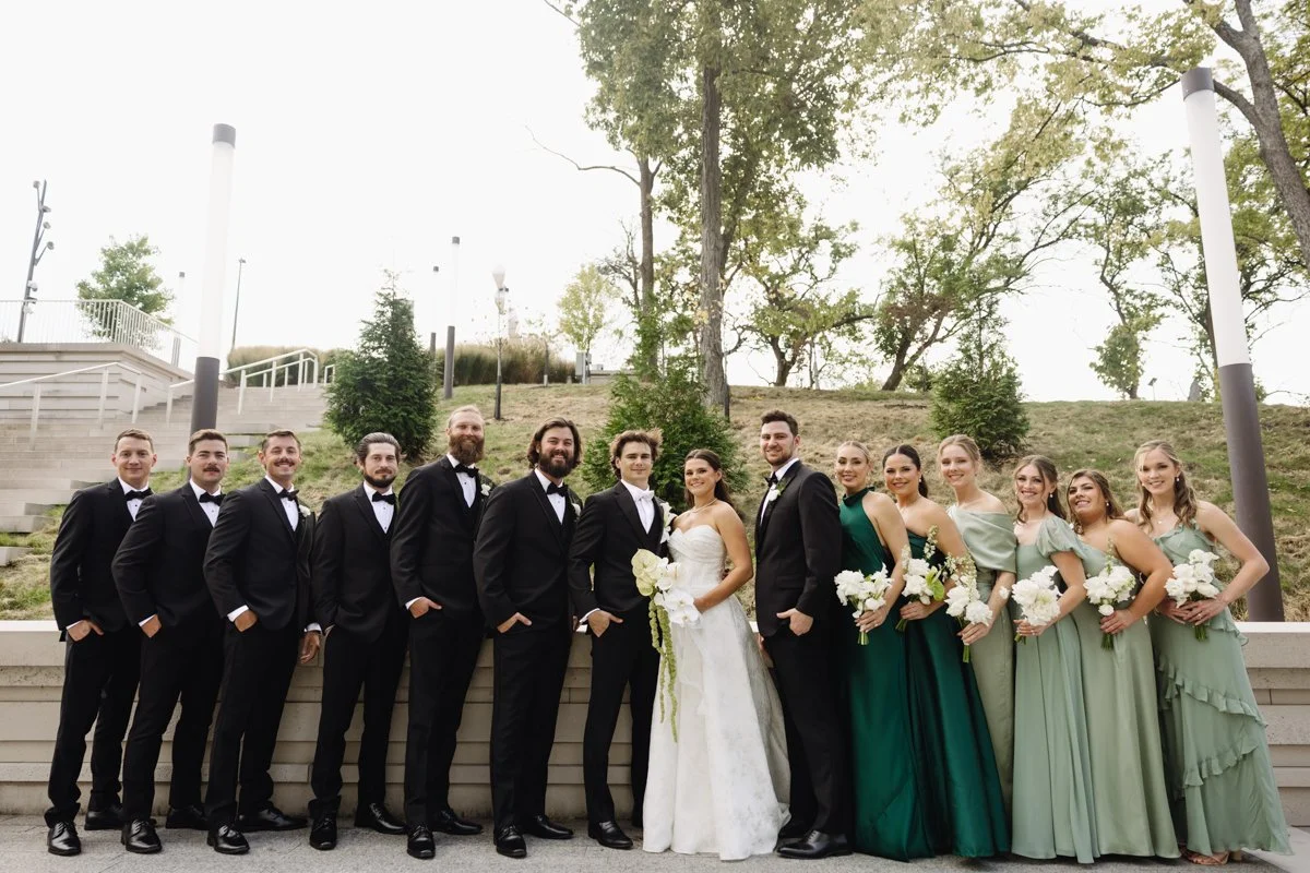 ColumbusWeddingPhotographer-26.jpg