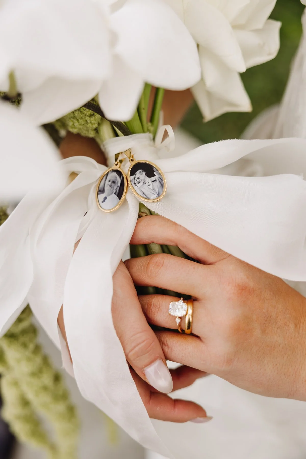 ColumbusWeddingPhotographer-47.jpg