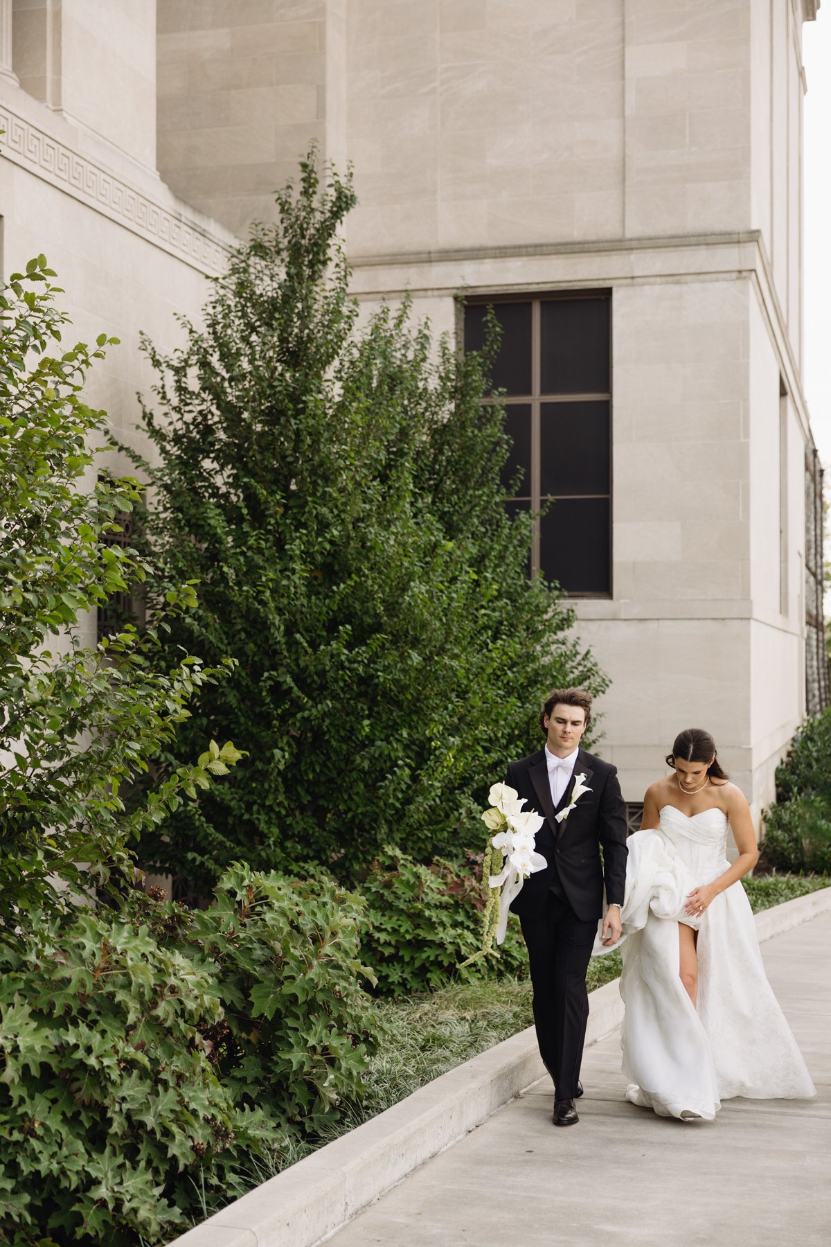 ColumbusWeddingPhotographer-48.jpg