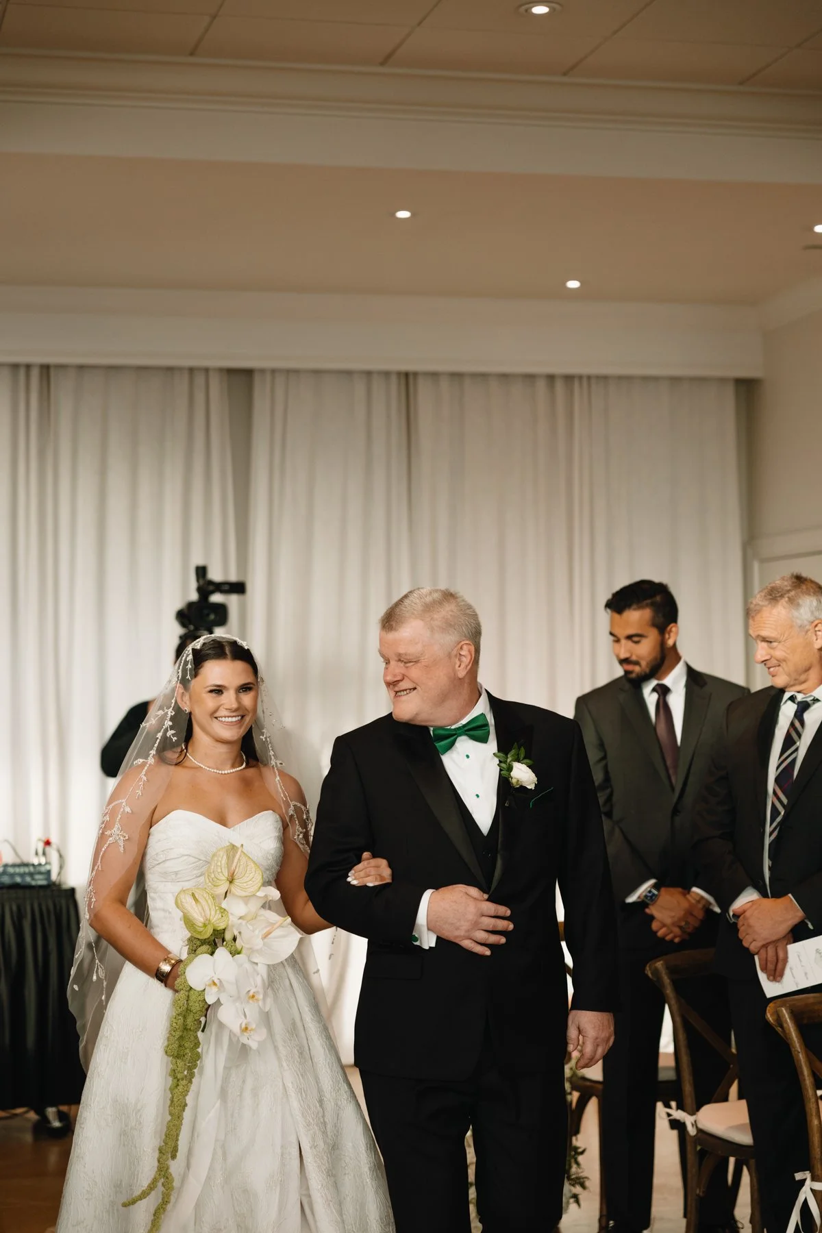 ColumbusWeddingPhotographer-62.jpg