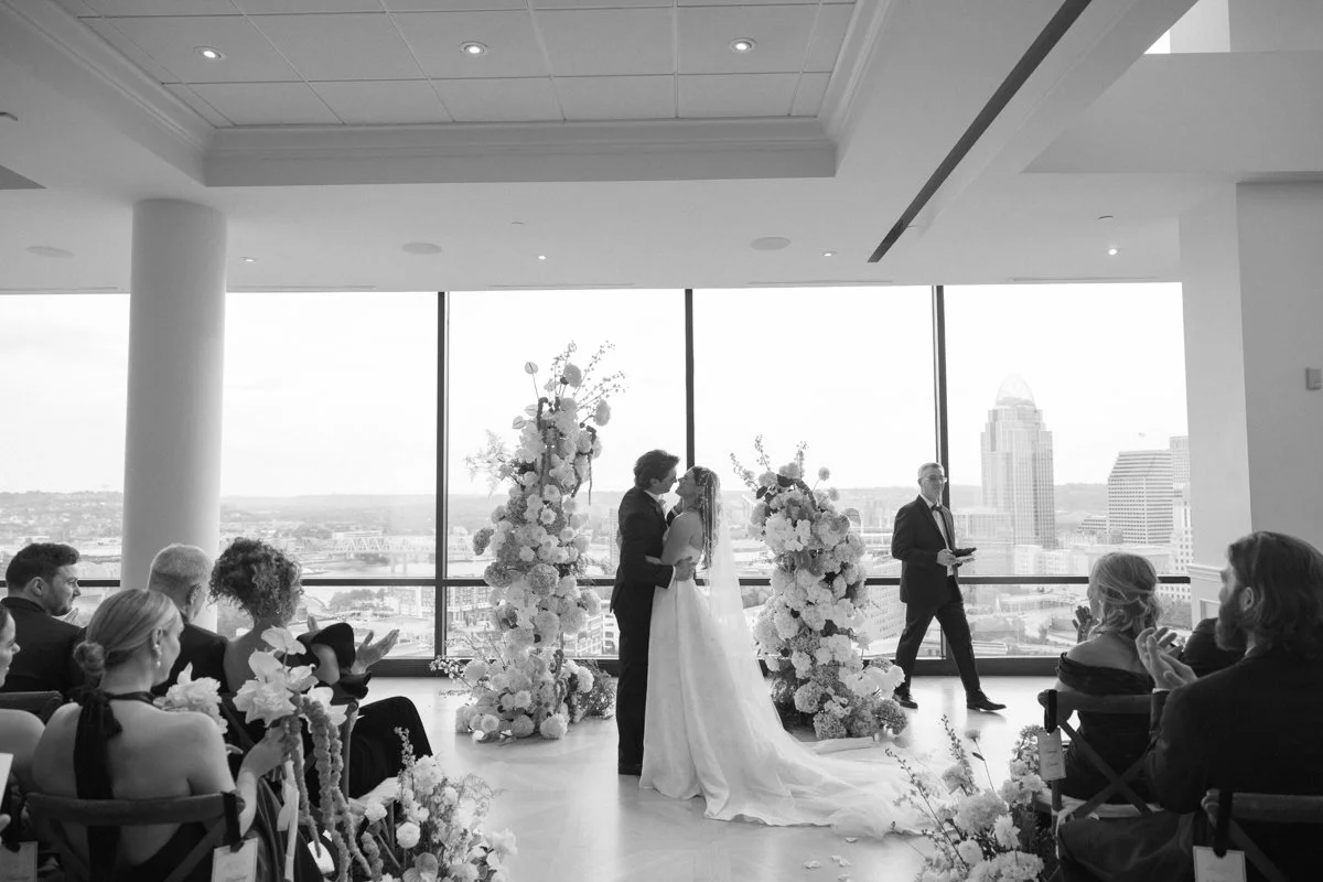 ColumbusWeddingPhotographer-76.jpg