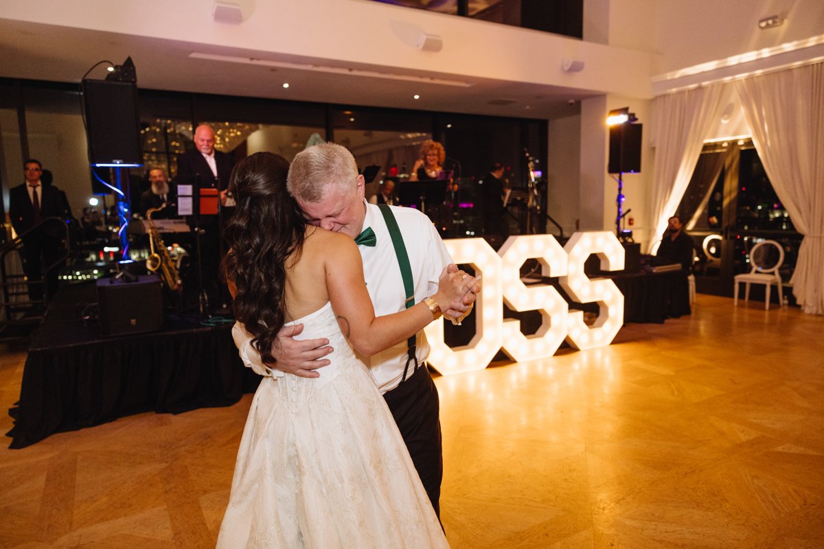 ColumbusWeddingPhotographer-96.jpg