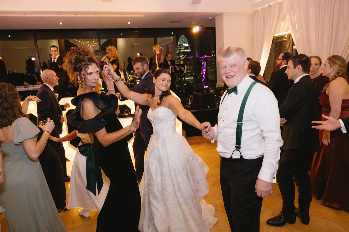 ColumbusWeddingPhotographer-101.jpg