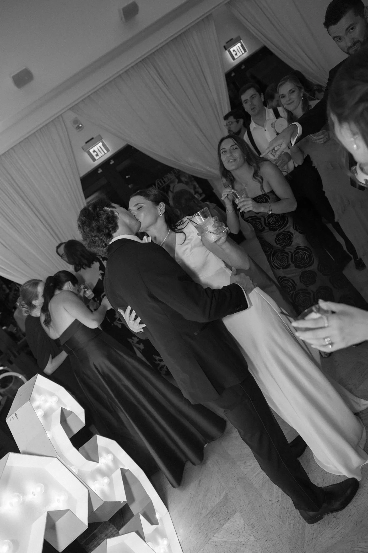 ColumbusWeddingPhotographer-106.jpg
