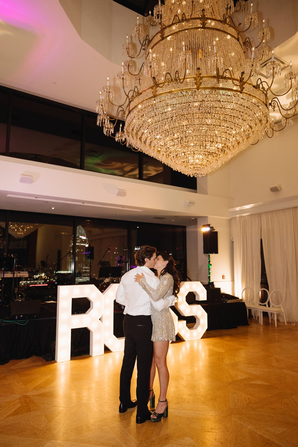 ColumbusWeddingPhotographer-123.jpg