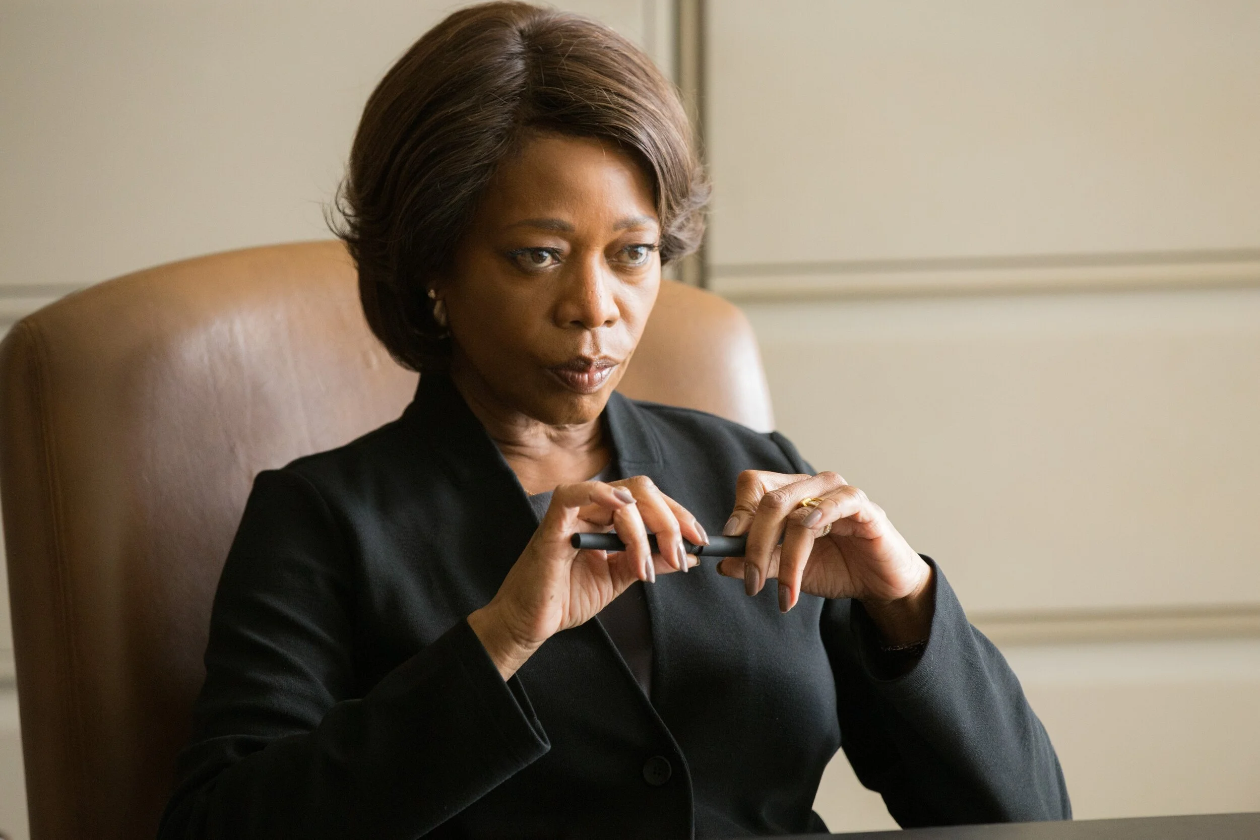Alfre Woodard as Warden Bernadine Williams.