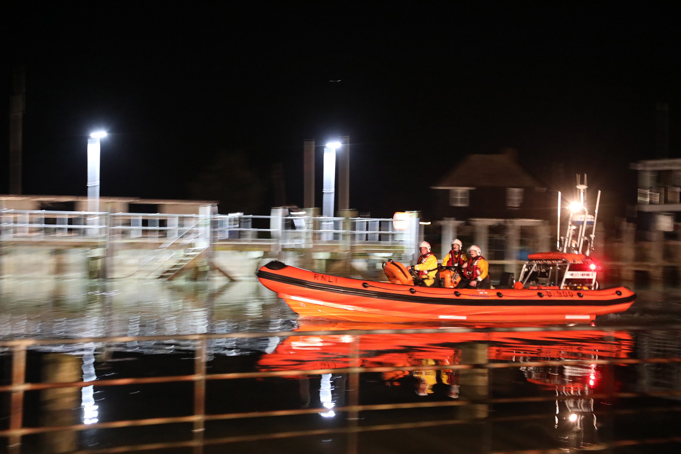 RNLI Boat and crew returning to the station in the middle of the night 417A1125.jpg