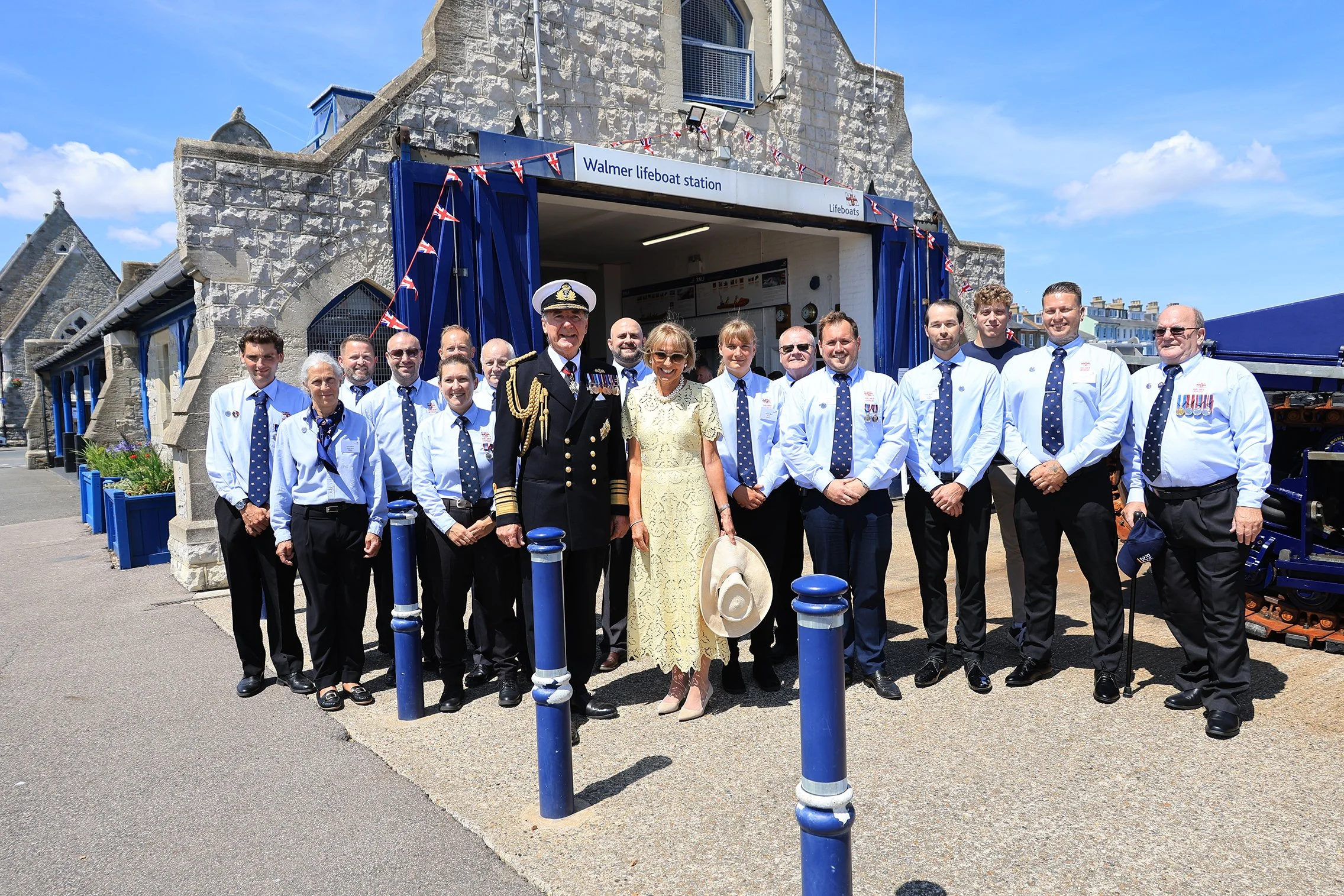 HM The King visits RNLI Walmer 4F2A1091.jpg