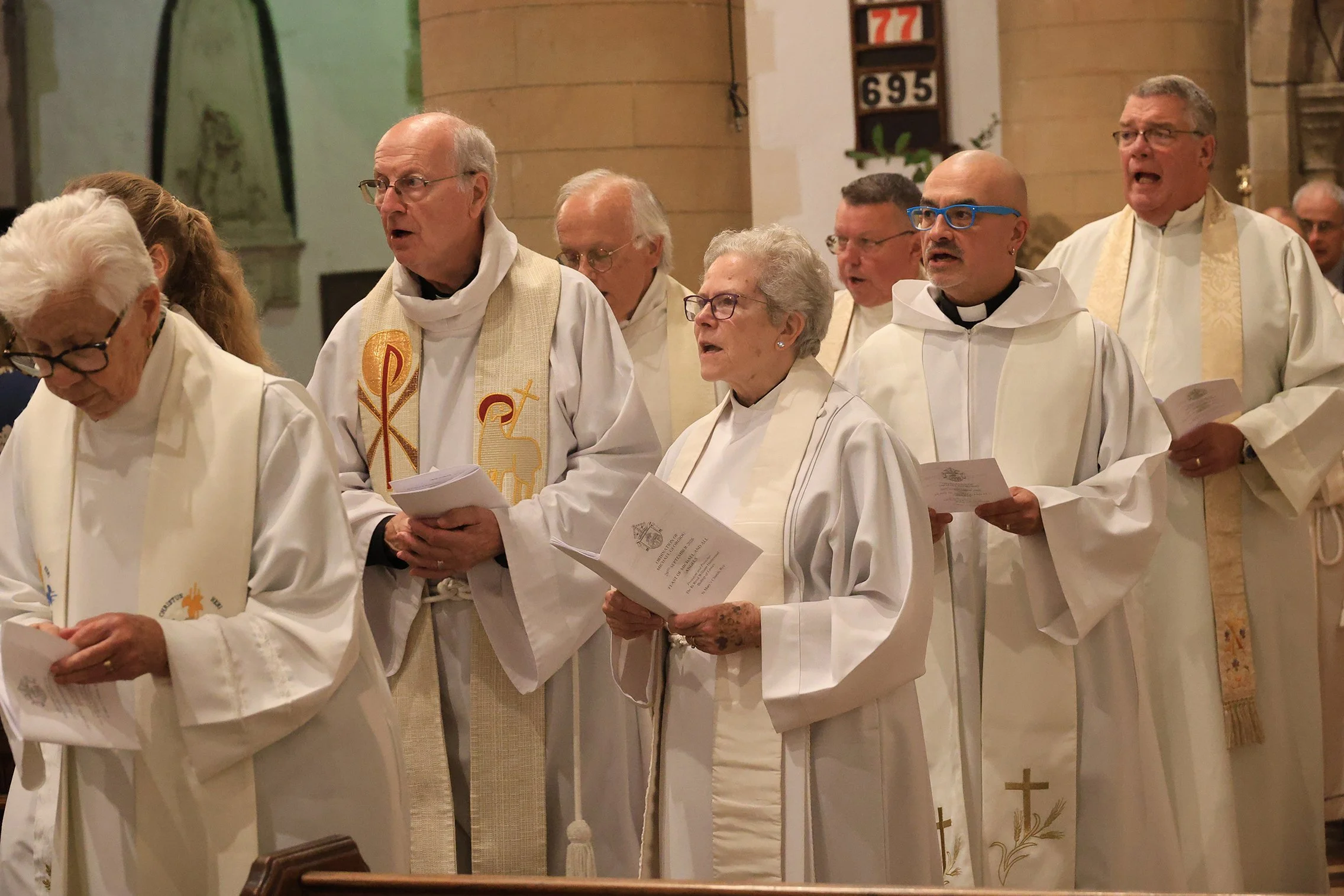 Michael's Ordination  4F2A0070.jpg