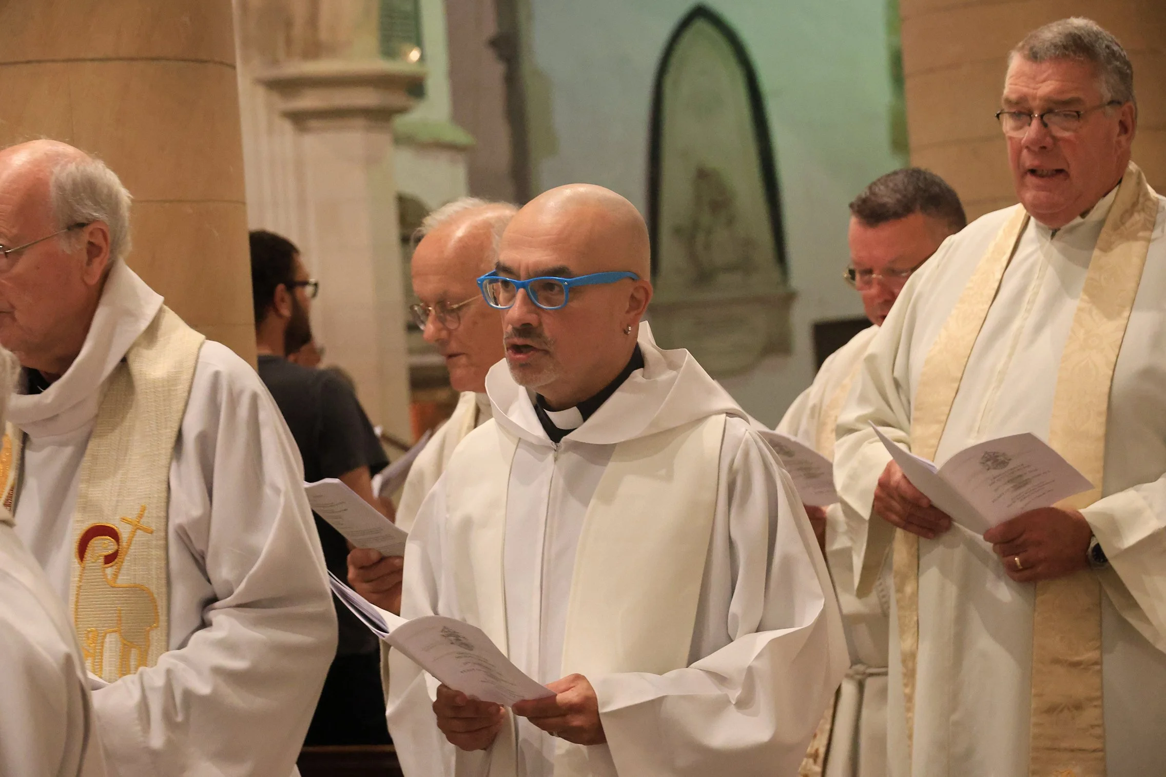 Michael's Ordination  4F2A0075.jpg