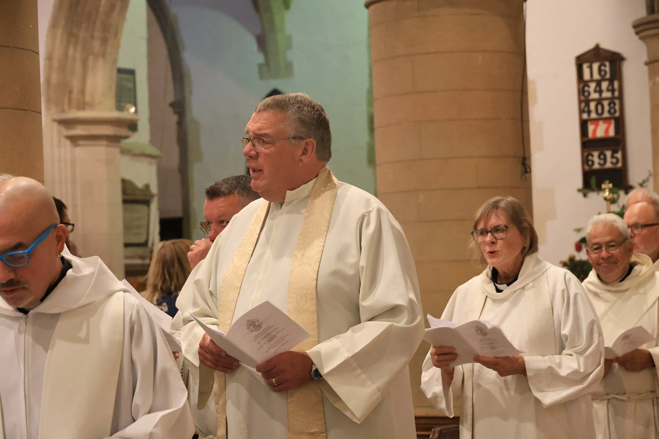 Michael's Ordination  4F2A0076.jpg