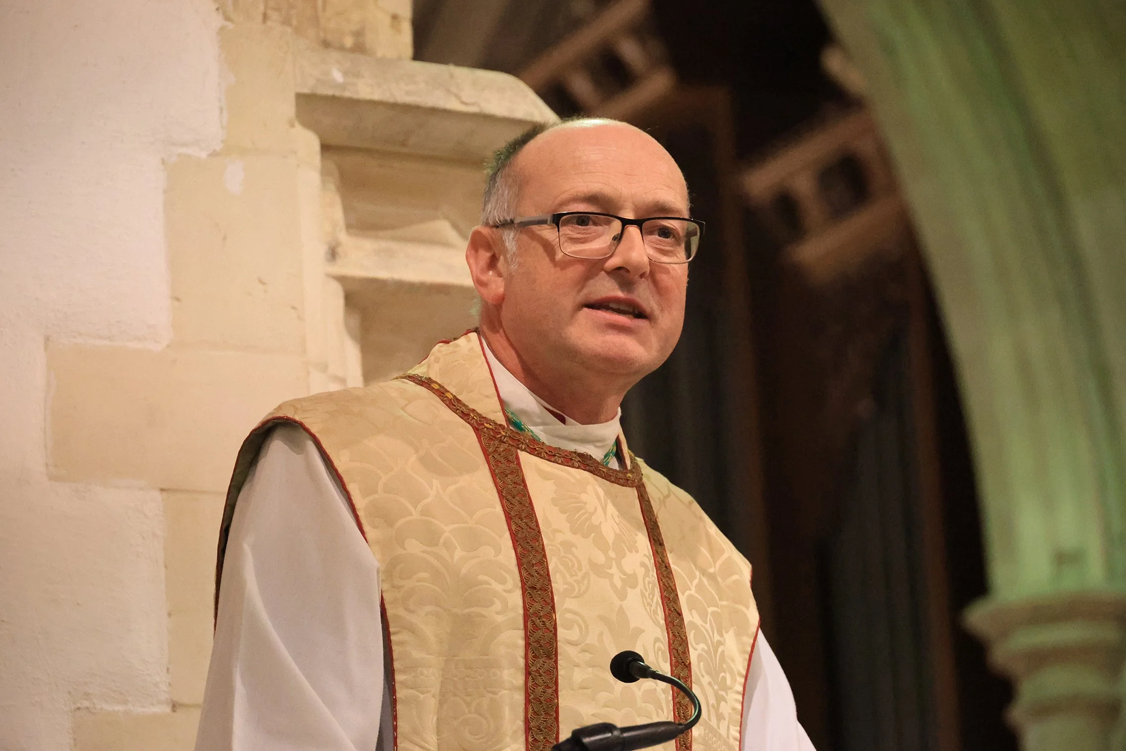 Michael's Ordination  4F2A0169.jpg