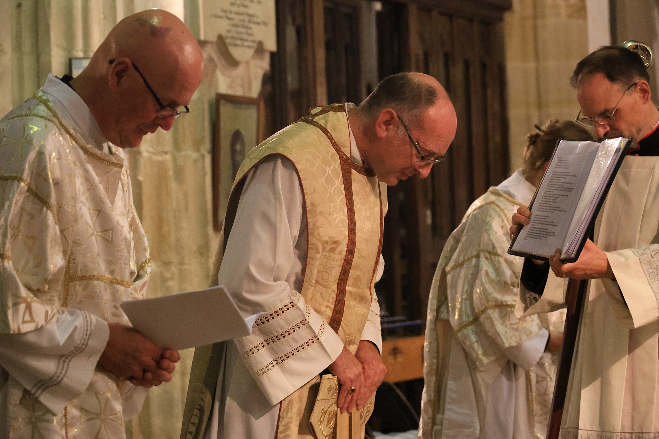 Michael's Ordination  4F2A0248.jpg