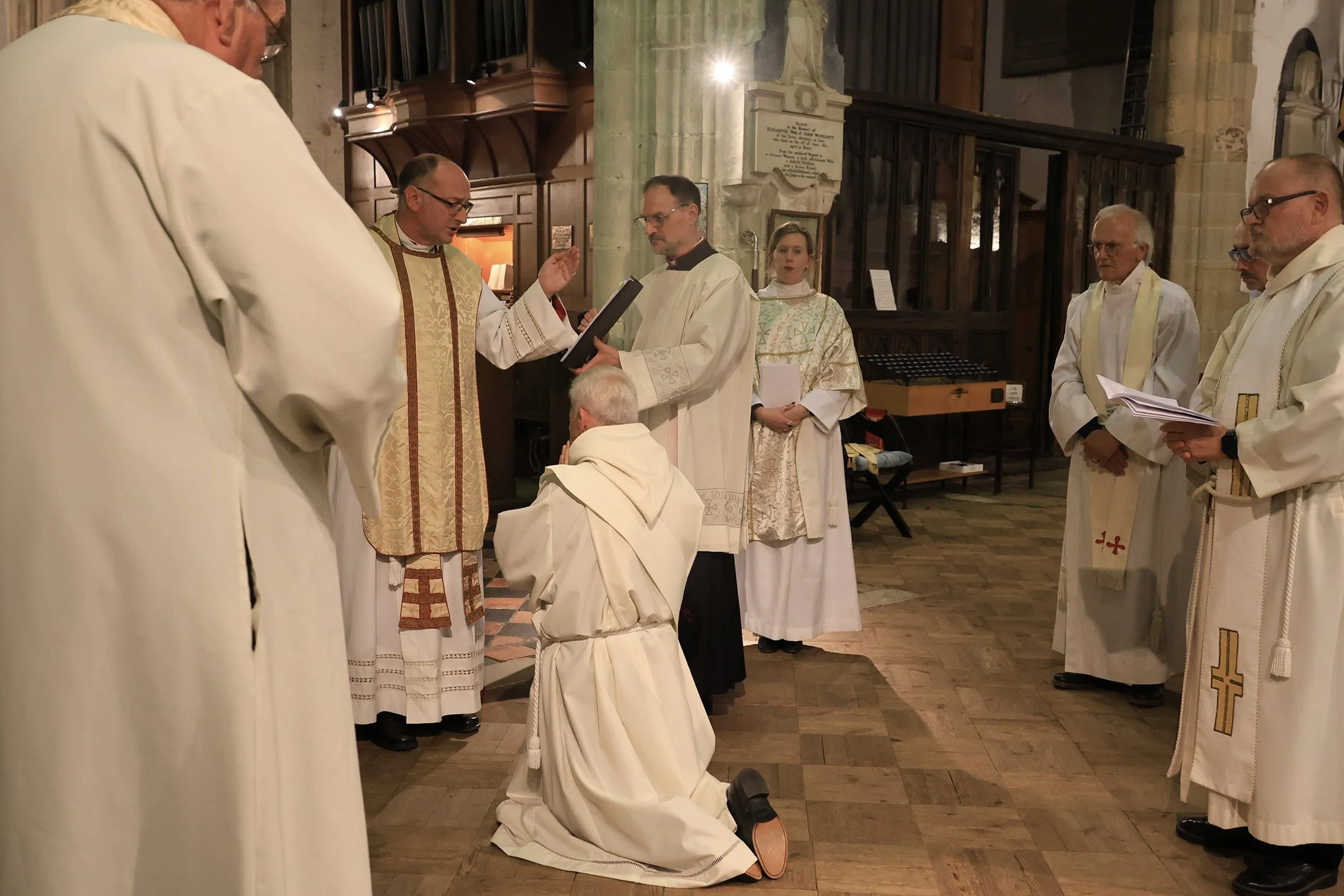 Michael's Ordination  4F2A0311.jpg