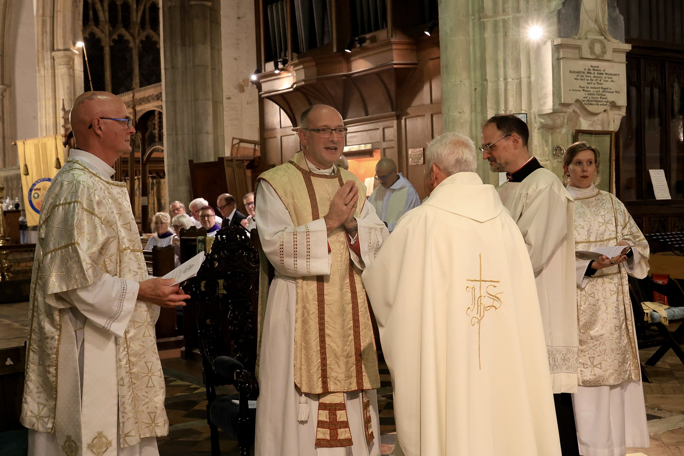 Michael's Ordination  4F2A0324.jpg