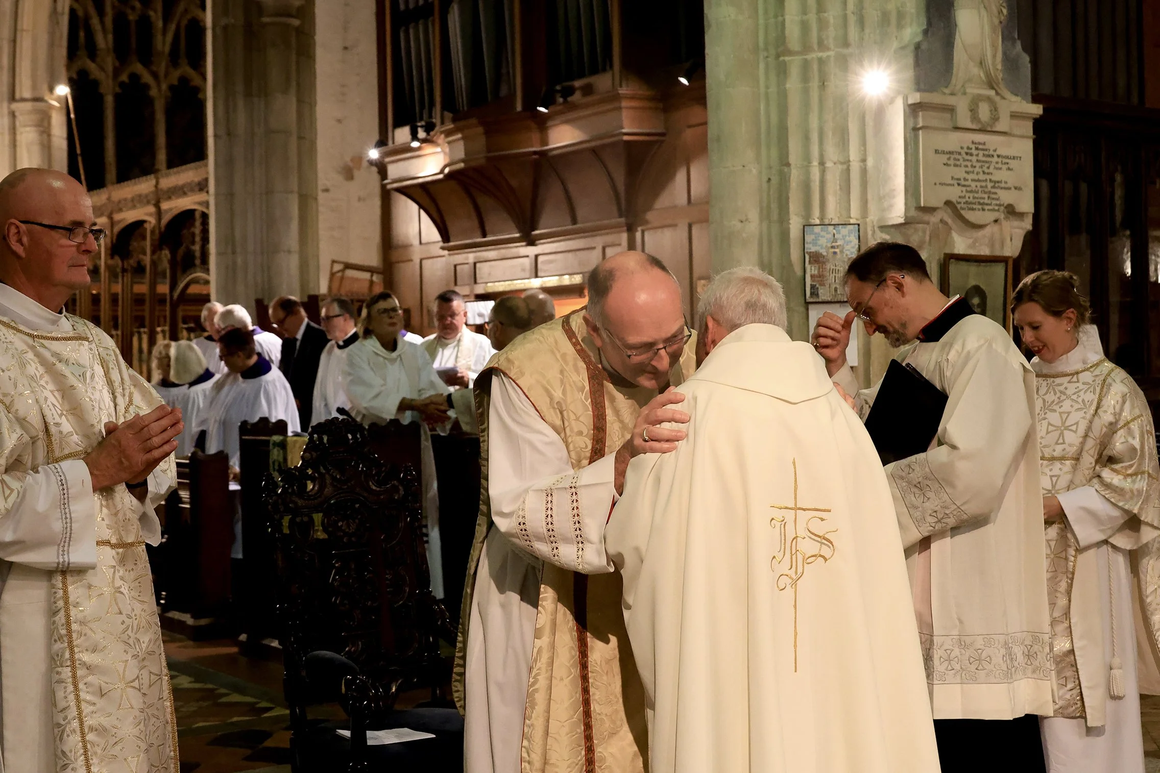 Michael's Ordination  4F2A0335.jpg