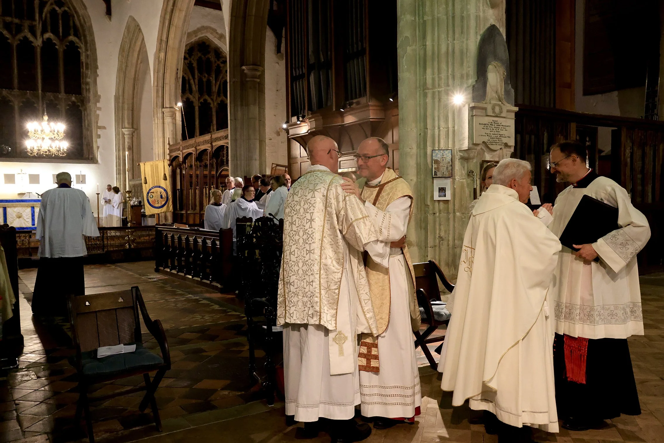 Michael's Ordination  4F2A0346.jpg