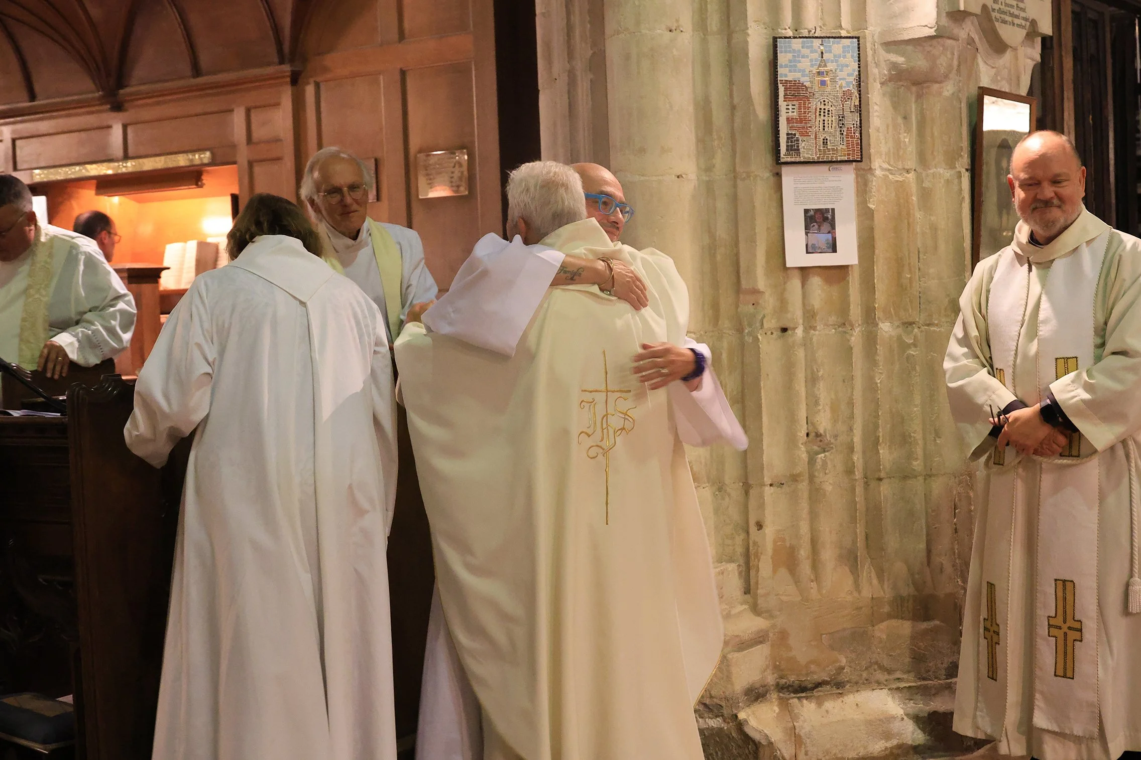 Michael's Ordination  4F2A0374.jpg