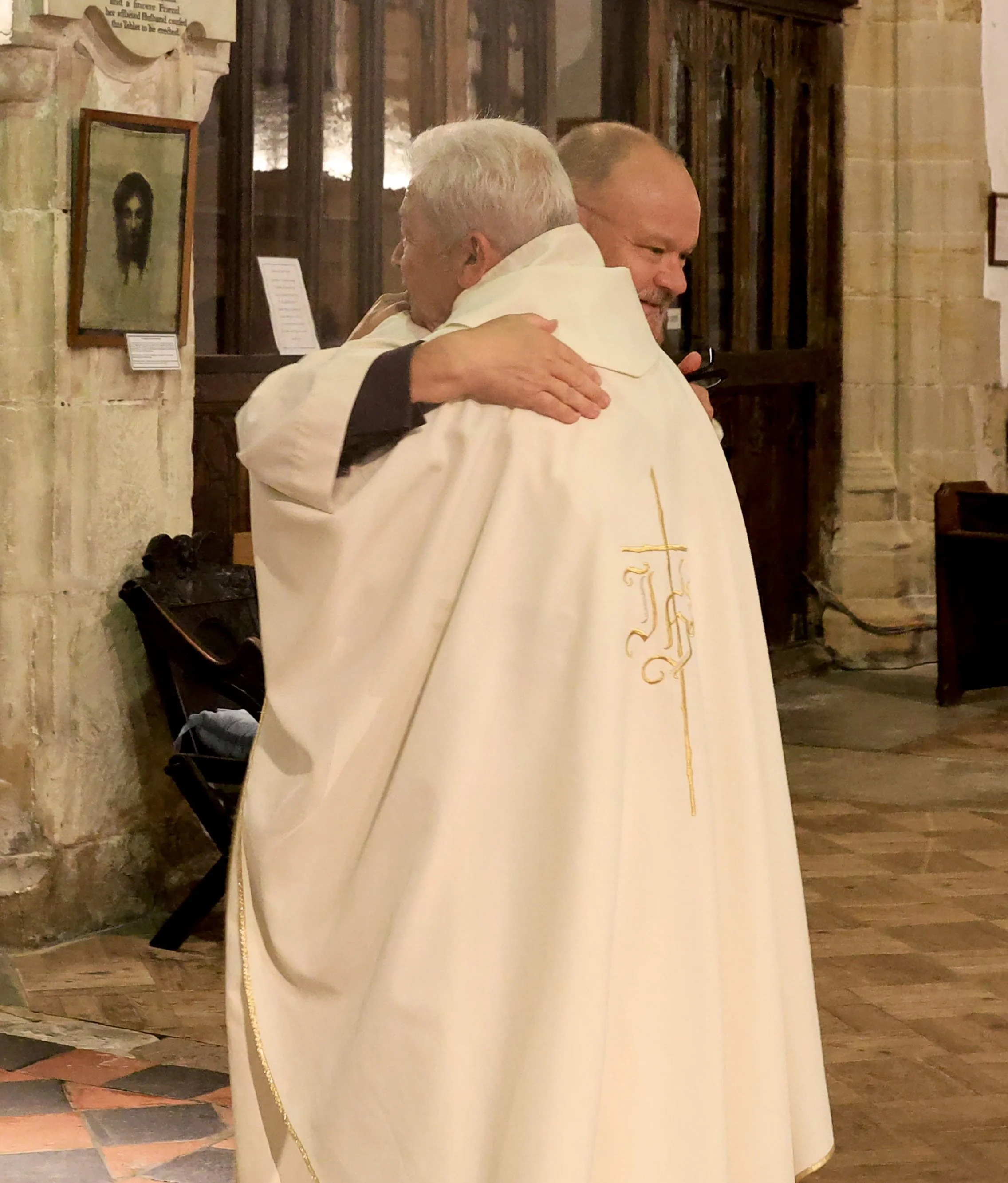 Michael's Ordination  4F2A0368.jpg