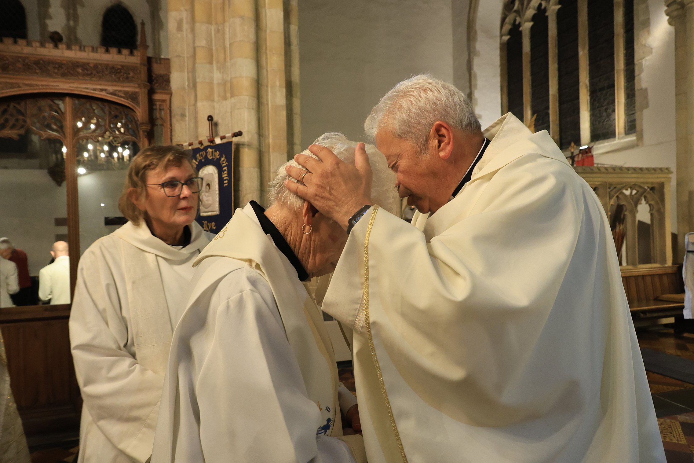 Michael's Ordination 4F2A0512.jpg