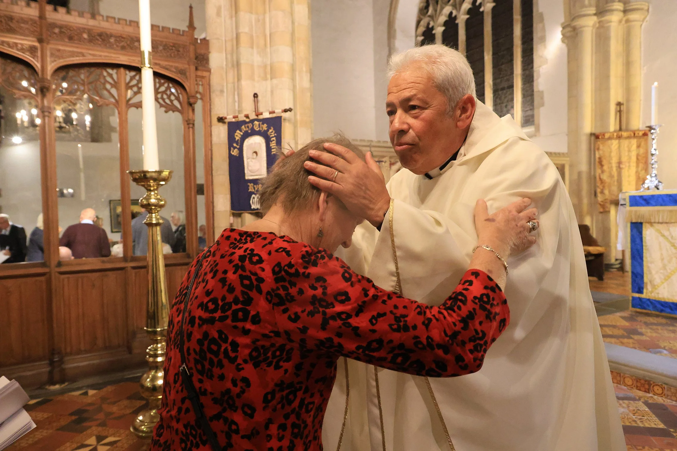 Michael's Ordination 4F2A0556.jpg