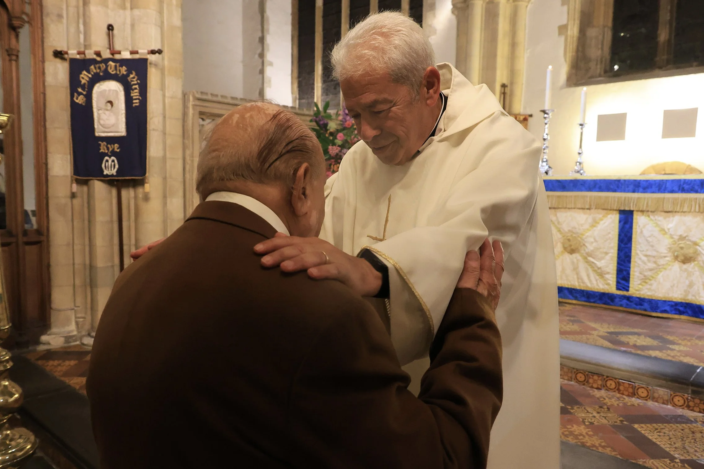 Michael's Ordination 4F2A0565.jpg