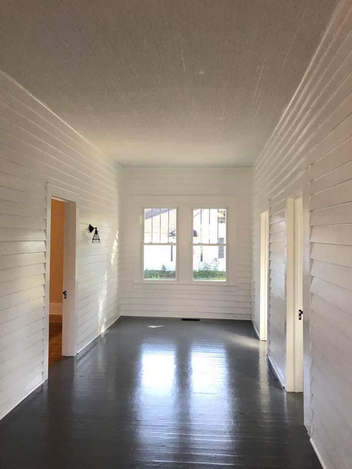Fountain House- inclosed breezeway2.jpg