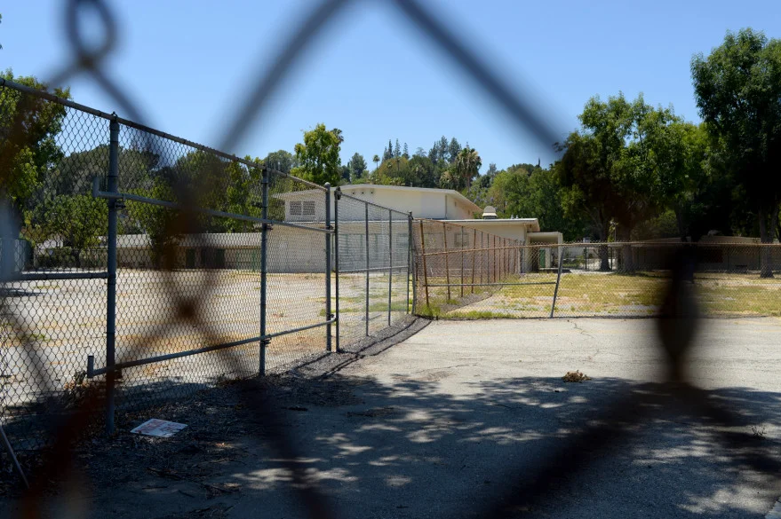 An abandoned school in Los Angeles County. (David Crane/Southern California News Group.)