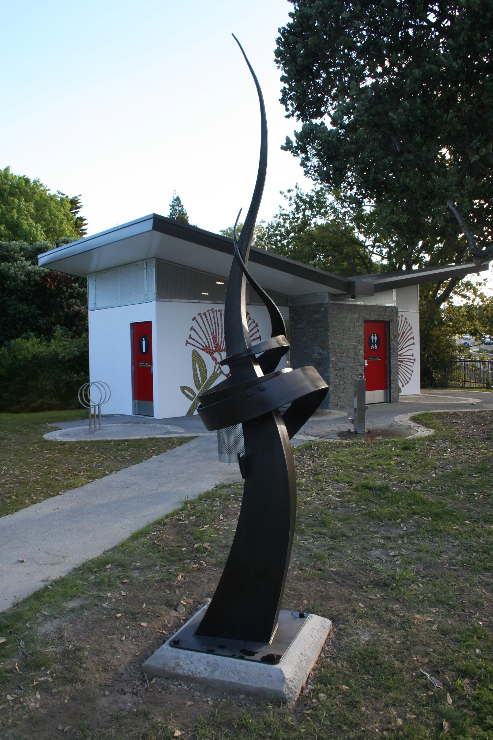 Mairangi Bay Sculpture 2015