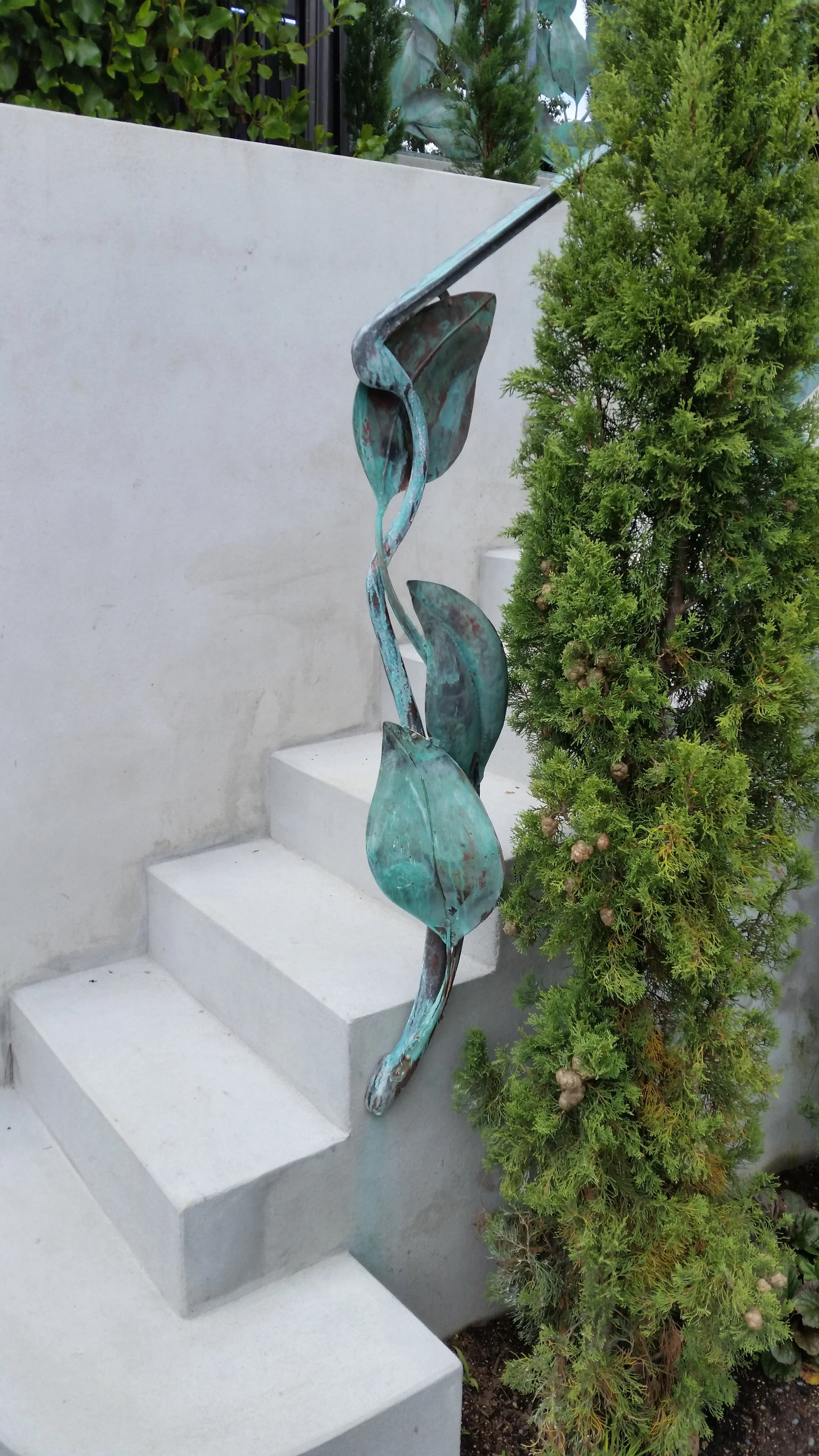 Coatesville leafe handrail detail