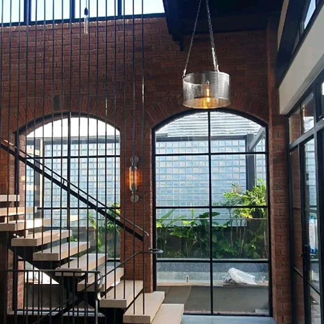 It was nice to get into town yesterday and get some shots of the job we finished in January. #fabrication #welding #interiors #architecture #steel #steelfabrication #stairs #artisticironwork #nzarchitecture  #interiordesign #nzinteriors