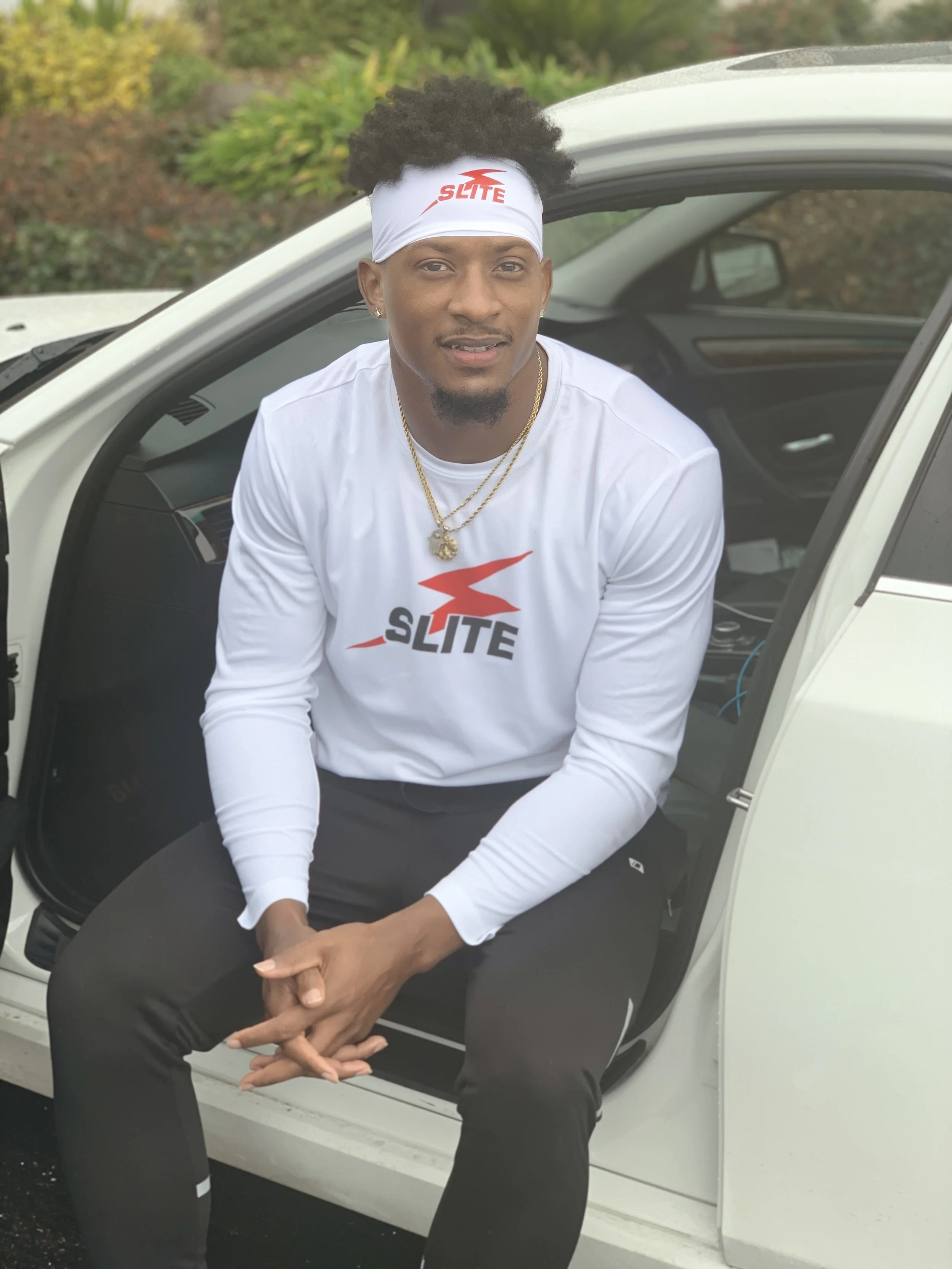 CDAAB622-62FC-413A-BF2D-583744C35C64