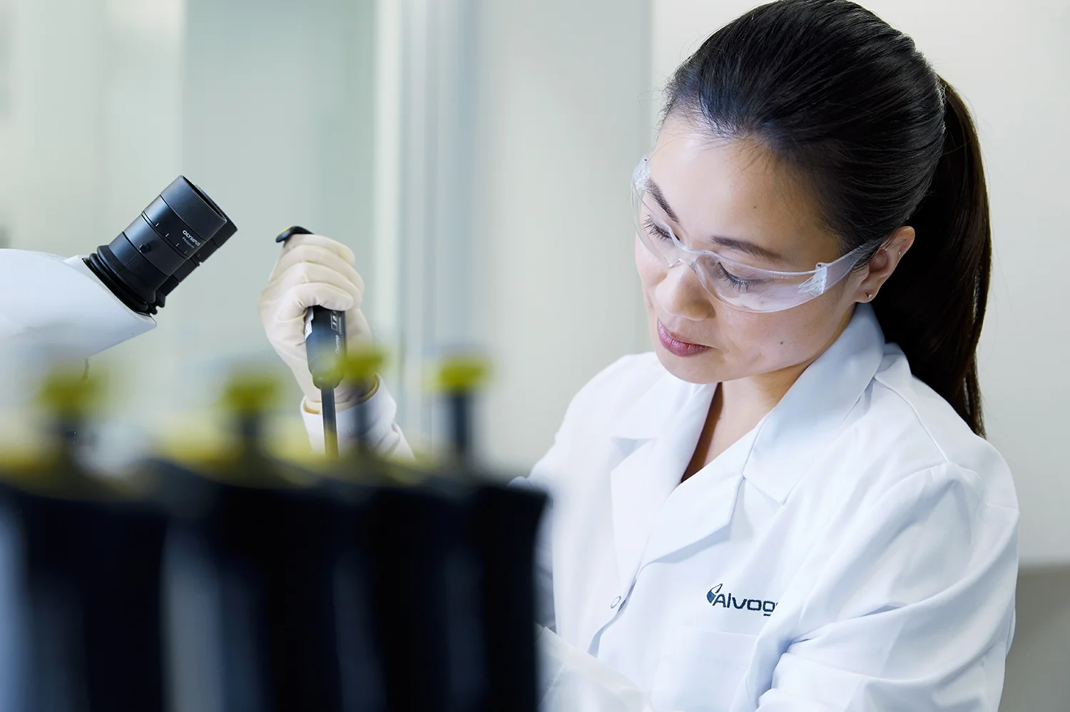 Alvotech_8169_01 copy.jpg