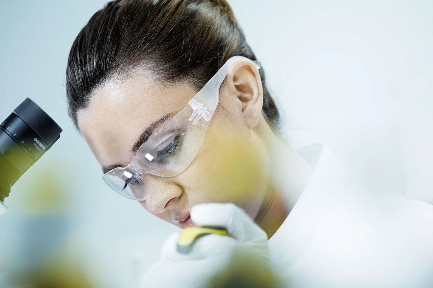 Alvotech_7692_01 copy.jpg