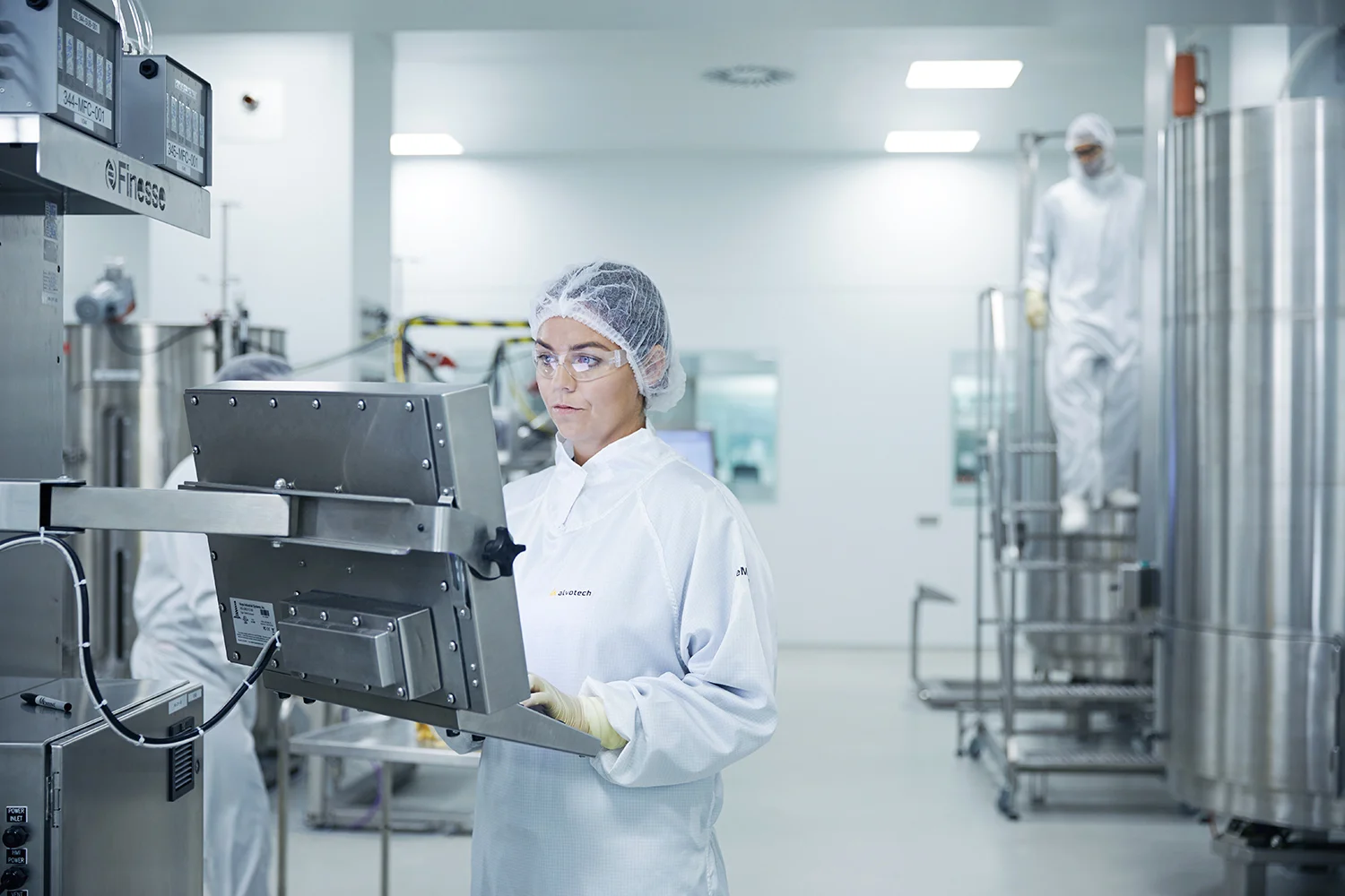 Alvotech_GY1A9285 copy.jpg