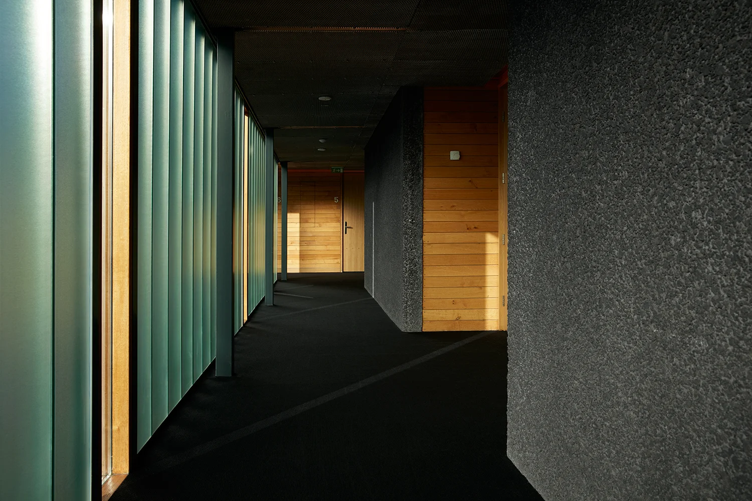 Blue_Lagoon__RI_8144 copy.jpg